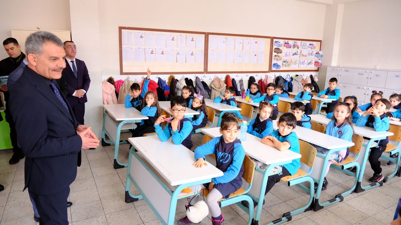 Yozgat’ta 72 bin 262  öğrenci karne sevinci yaşadı