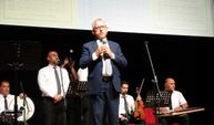 Türkiye’de Bir İlk! Yozgatlı Başkan Hasta Çocuklar İçin Sahneye Çıktı