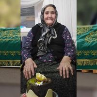 Emine Erol Vefat Etti