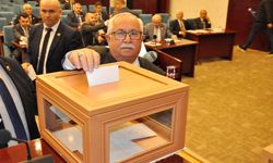 YEREL MECLiS'TE TAM iSABET!