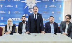 AK KADROLARDAN NET MESAJ BİRLİKTE GÜÇLÜ YARINLARA!