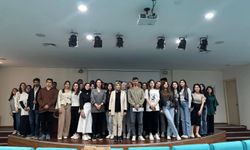 AVRUPA FIRSATLARINI GENÇLERE TANITTILAR