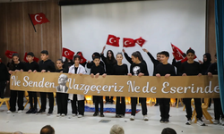 Gençler Ulu Önder Mustafa Kemal Atatürk’ü Andılar