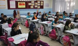 Okullar ne zaman tatil olacak, 15 tatil ne zaman başlayacak? Ara tatil kalkacak mı?