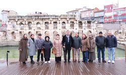 Kazakistan'dan Gelen Misafirler Roma Hamamına Hayran Kaldı