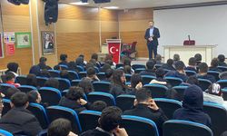 TÜGVA Yozgat’tan Öğrencilere Eğitim ve Kariyer Söyleşisi