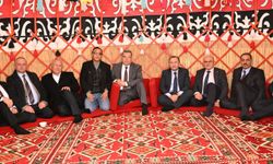 Yenifakılı'da Kırgız Ailelere Eğitimde İş Birliği Anlatıldı