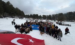 Yozgatlılar Karın Keyfini Abant'ta Çıkardı