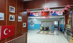 Yozgat'ta Okullar Türk Bayraklarıyla Donatılıyor