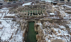 Sıcak Suyu, Hikayesi Ve Tarihiyle Büyülüyor: Yozgat’taki Roma Hamamı Gündemde