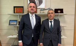 Şefaatli’nin Gençlik ve Spor Projeleri Bakanlıkta Masaya Yatırıldı