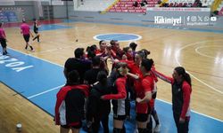 Lidere Yan Bakılmıyor!