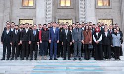AK Parti Yozgat Gençliği Meclis’te Moral Depoladı