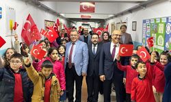 Yozgat’ta Zil Çaldı: Müdür Öğrencilerle Birlikte Karşıladı