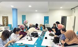 Yozgat'ta Gazze İçin İlmek İlmek Dokudular