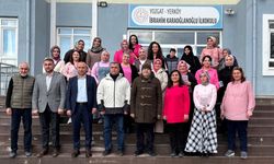 Yozgat'ta Kitap Okuyan Annelerle Yazar Mustafa Çiftçi Buluştu