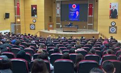 Ömer Açıkel Bozok Üniversitesi’nde Öğrencilerle Buluştu