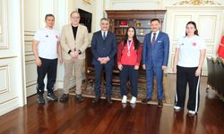 Yozgat Valisi Özkan, Şampiyonu Ağırladı