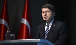 Yılmaz Tunç kimdir, nereli ve kaç yaşında? Eski Adalet Bakanı Yılmaz Tunç'un biyografisi