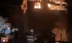 Son Dakika! Ev Alevlere Teslim Oldu: Kullanılamaz Hale Geldi