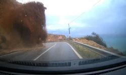 Ölümle Burun Buruna! Araç Kamerası Saniye Saniye Kaydetti