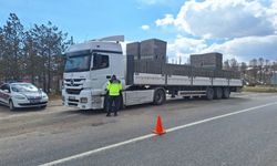 Bayram Öncesi Yozgat’ta Sürücülere Kritik Uyarı: Yük Araçları Denetimden Geçti