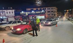 Çekerek'te Emniyet Sis Farı Cezası Kesti