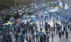 Kardeş Ülkede Çatışma Çıktı: ABD Konsolosluğu Önünde Protesto