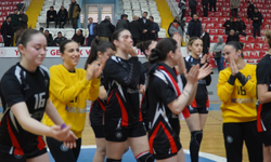 MC Sistem Yozgat Gençlikspor devreyi 16-10 önde kapattı