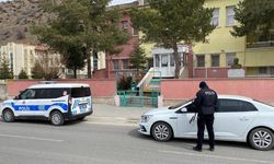 Okul Çıkış Saatinde Uygulama Yapıldı: Yozgat’ta Ekiplerden Geniş Çaplı Kontrol