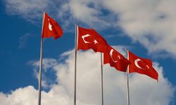 MSB: Katar'da düşen helikopterde 3 personel şehit oldu