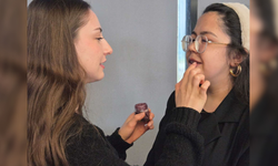 Soğan Kabuğundan Ruj Yaptılar, Dikkat Çektiler