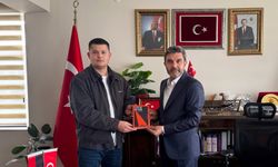 Yozgatlı Genç Yazarın Kitabı Raflarda Yerini Aldı