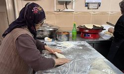 Yozgat'ta Alparslan Türkeş Huzurevi Sakinleri Ocak Başına Geçti