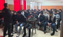 Yozgat'ta Emniyet Sahada: Öğrenciler Hem Bilinçleniyor Hem Bilgilendiriliyor