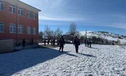 Yozgat'ta Okul Çevrelerinde Jandarmadan Tam Zamanlı Güven!