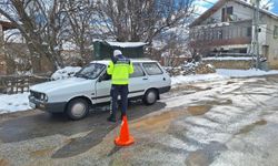 Yozgat’ta Süresi Dolmuş Ehliyete Ceza: Para Cezası ve Araç Men Edildi