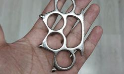 Esenyurt’ta akran zorbalığı: 15 yaşındaki çocuk ağır yaralandı