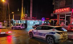 Doğum Sırasında Hayatını Kaybetti, Yakınları Hastaneyi Bastı