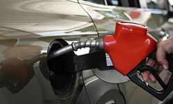 Akaryakıtta tarihi düşüş! 10 Nisan benzin ve motorin indirimi ne kadar?