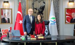 Çekerek Belediye Başkanı Koltuğunu Devretti