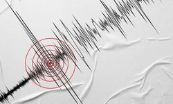 7.5 şiddetindeki depremin ardından acil durum uyarısı geldi!
