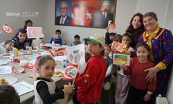 Geleceğin Teminatı Yozgat'ta Buluştu: Fırçalar Konuştu, Cumhuriyet Coşkusu Tavan Yaptı!