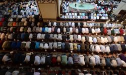 Cuma Hutbesiyle Birlik Çağrısı: Ümmet Bilinç Vurgusu