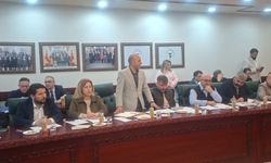 Yozgat Belediyesi Meclisinde Alkışlar Kızlar İçin...