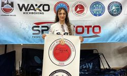 Yozgat'ın Gururu: Betül Zararsız Kick Boksta Türkiye Şampiyonu Oldu