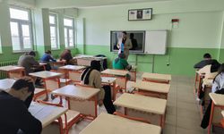 Yozgat’ta Gençler Yarıştı! Umre Ödüllü Bilgi Yarışması Yoğun İlgi Gördü