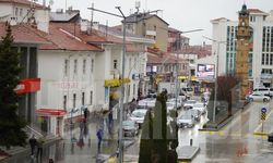 Yozgat’ta Şiddetli Sağanak Hayatı Durdurdu