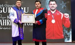 Avrupa ve Dünya Şampiyonu Hemşerimiz Rıza Kayaalp’e Fahri Doktora Ünvanı