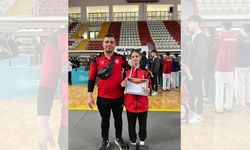 Bronz Madalyanın Sahibi Yozgatlı Belinay Şakacı Oldu